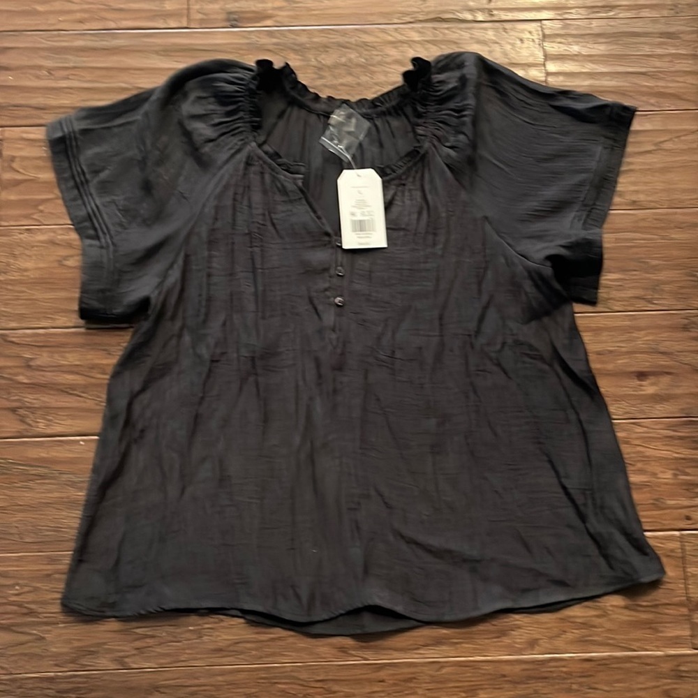 Wonderly  womens shirt